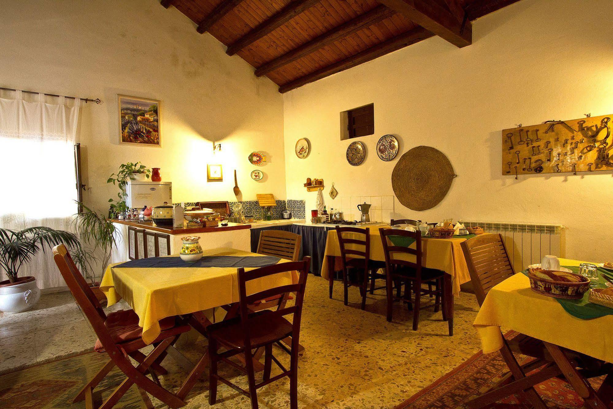 Ferienwohnung Case Colomba Buseto Palizzolo Exterior foto
